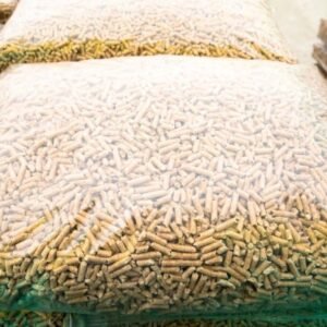 Handliches 10er-Gebinde Holzpellets für Pelletöfen (10 Säcke à 15 kg — 150 kg)